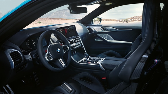 Interieur des BMW M8 Coupe