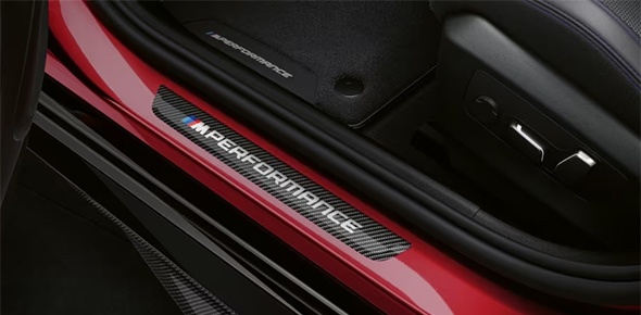BMW M Performance Einstiegsleiste Carbon bei der Automag