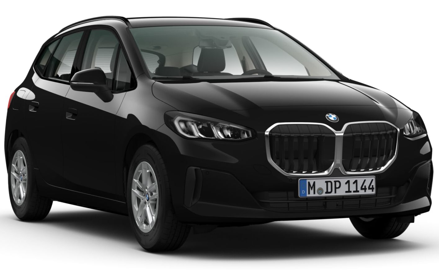 BMW 220i Active Tourer  in Schwarz uni mit 16" Leichtmetallräder Doppelspeiche 186 Neuwagen (2025)