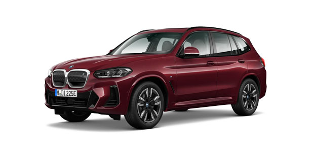 BMW iX3 in der Farbe Rot als Neuwagen in Frontansicht ohne Hintergrund