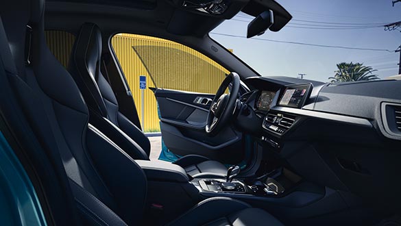 bmw-2er-gran-coupe-interieur-2