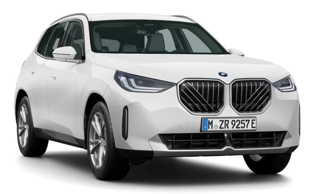 BMW X3 30e xDrive in Alpinweiß uni mit 19" LMR Doppelspeiche 903 Neuwagen (2025)