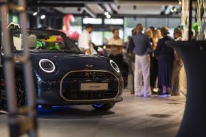 Cooper Cabana bei der AUTOMAG - MINI Cooper Cabrio