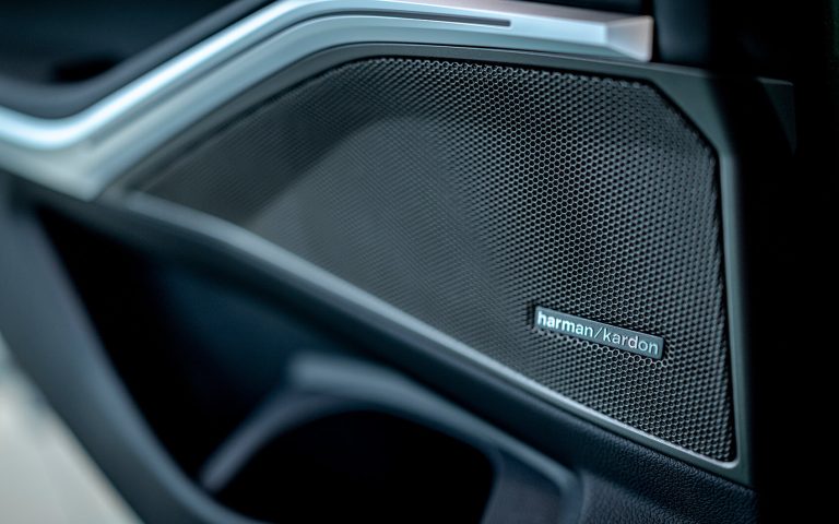 Harman Kardon Lautsprecher im BMW M3 Touring