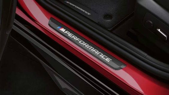 BMW M Performance Einstiegsleisten Carbon bei der Automag